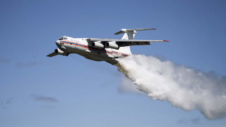 'El Luchín', o cómo los chilenos rebautizaron al avión apagafuegos ruso Ilyushin Il-76 (MEMES)