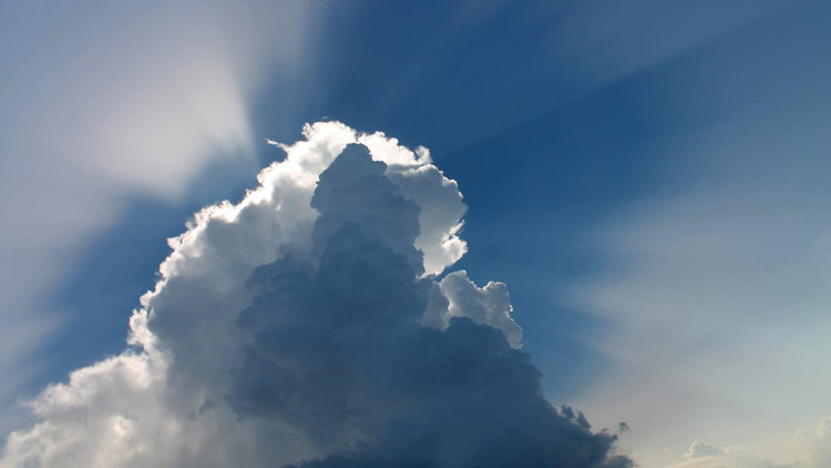 Video: Extrañas formaciones de nubes sorprenden a Michoacán