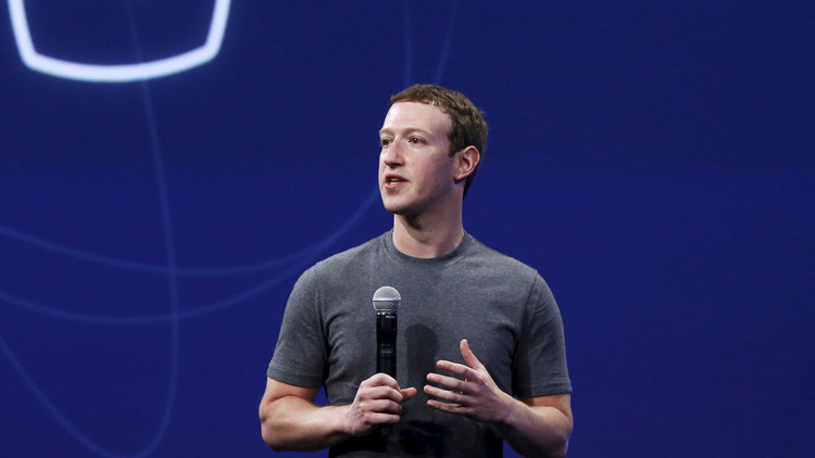 Zuckerberg comparte los secretos de Facebook con su plantilla