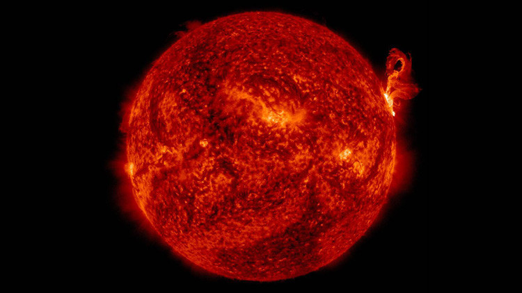 Científicos descubren una actividad solar anormal que no pueden explicar