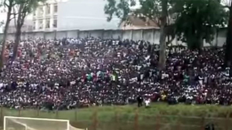Al menos 17 muertos por una estampida ocurrida en un partido de fútbol en Angola