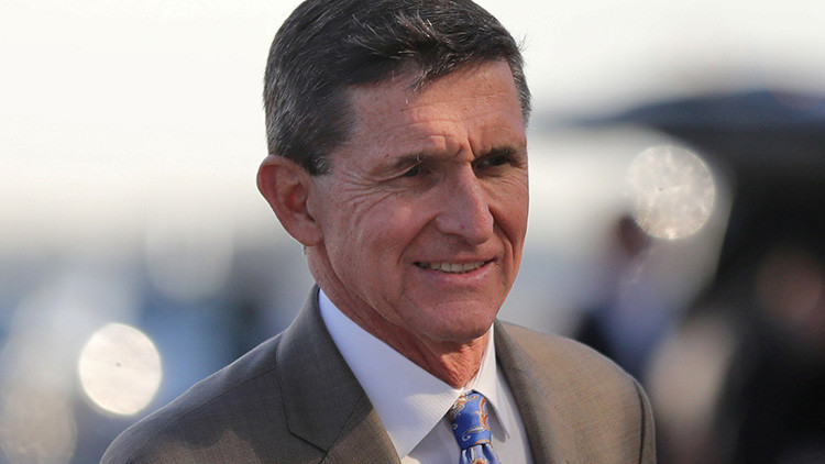Flynn reveló de qué habló con el embajador ruso