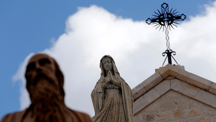 Española que "sentía y hablaba" con la Virgen María muere 8 meses después de tratarle un tumor