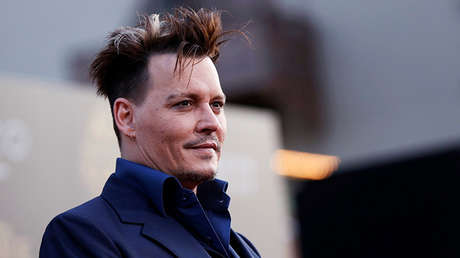 Demandan a Johnny Depp por gastar demasiado dinero