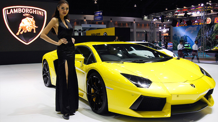 Lamborghini lanza unas zapatillas de lujo inspiradas en sus coches deportivos (FOTO)