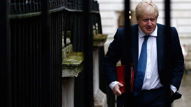 Ministro de Exteriores del Reino Unido viajará a Moscú para discutir las crisis en Siria y Ucrania