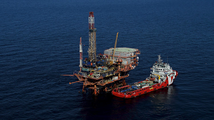 Comienza a funcionar la plataforma de exploración petrolífera más grande del mundo