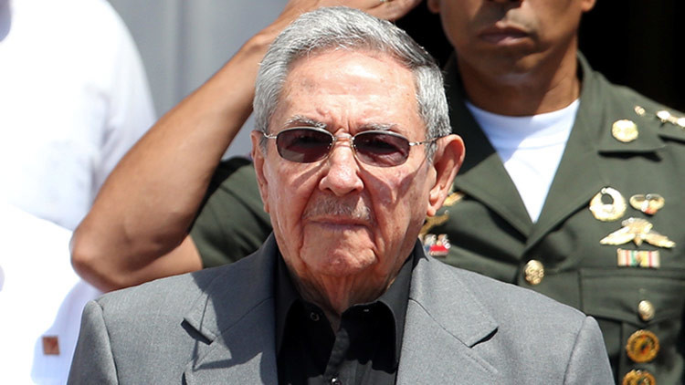 Raúl Castro estima que el proyecto del muro de Trump es "una irracionalidad"