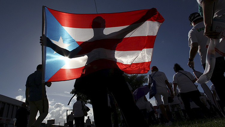 La deuda pública de Puerto Rico se desploma por el conflicto entre sus tenedores