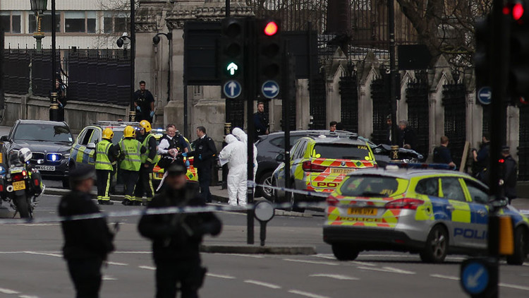 Trump afirma que en el atentado en Londres murió "un gran estadounidense"