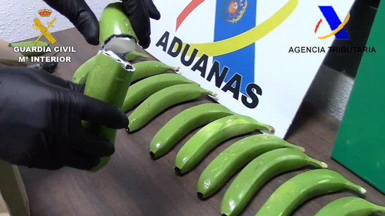 Hallan 17 kilos de cocaína en España ocultos en un cargamento de plátanos (VIDEO)