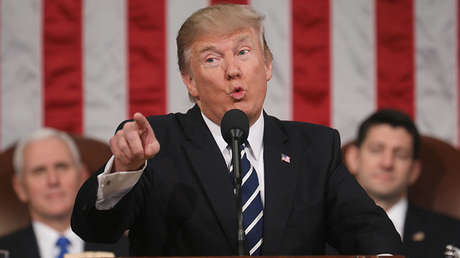 Trump: "Obama interceptaba mis comunicaciones antes de las elecciones"