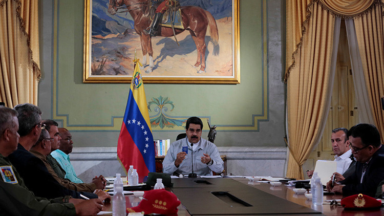 Maduro presenta las pruebas de los planes golpistas de la derecha venezolana
