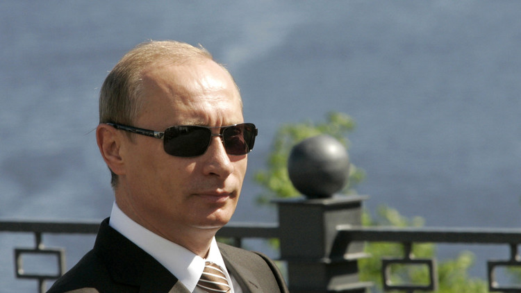A lo Matrix: "Putin ofrece la píldora roja pero Washington prefiere la azul"