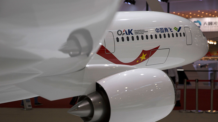 'Hacer aviones grandes de nuevo': China y Rusia desafian a Airbus y Boeing con su nuevo avión