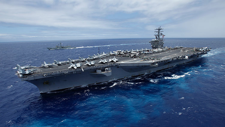 EE.UU. envía un tercer portaviones al Pacífico para contener a Pionyang