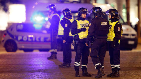 Acordonan la plaza de la República de París por amenaza de bomba (FOTO, VIDEO)