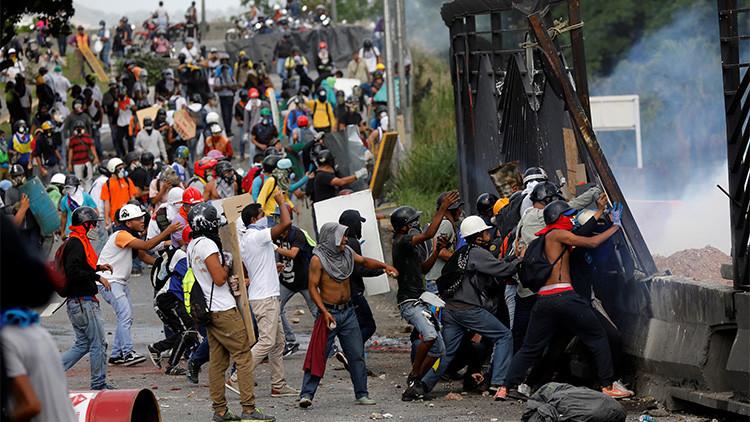 Defensoría confirma 1.119 lesionados en Venezuela, 340 son policías