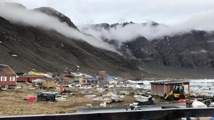 VIDEO: Un tsunami arrasa hogares en la costa de Groenlandia tras un terremoto