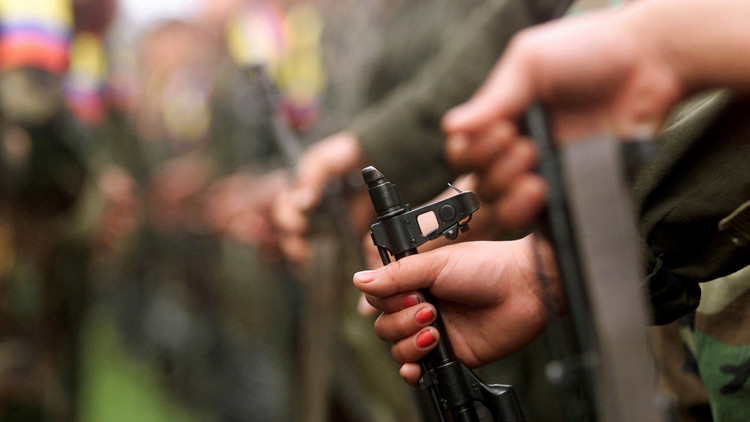Las FARC entregan todas las armas: ¿El adiós al último fusil guerrillero?