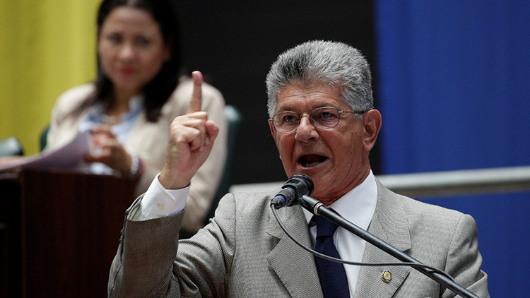 Partidos de derecha presentan un pacto de "gobernabilidad" en Venezuela