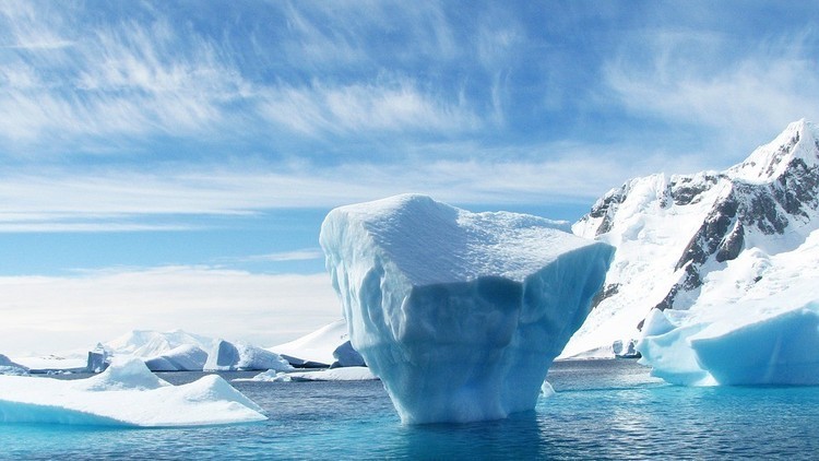 FOTOS: El colosal iceberg que se desprendió de la Antártida ya se está rompiendo