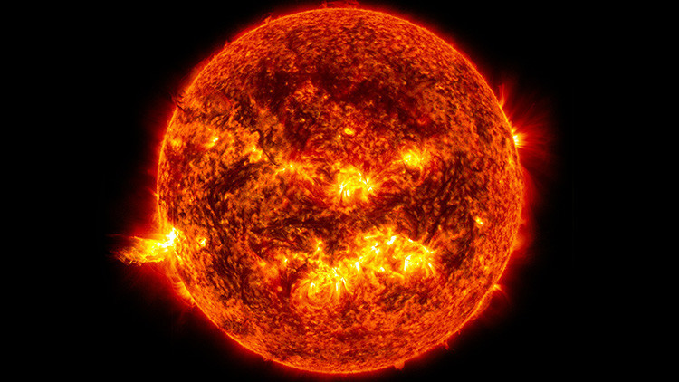 Científicos de Harvard anuncian una erupción solar que podría acabar con la humanidad