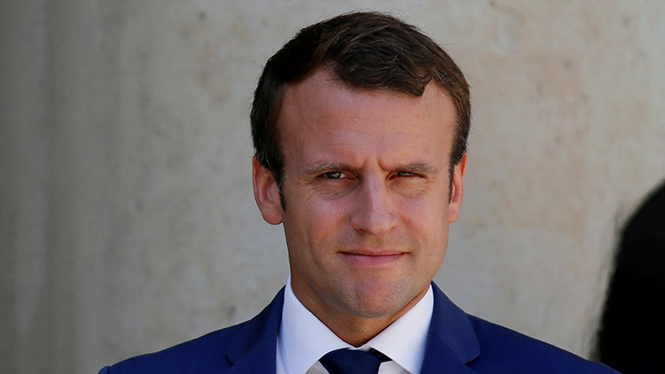 El presidente de Francia gasta 30.000 dólares en maquillaje en tres meses