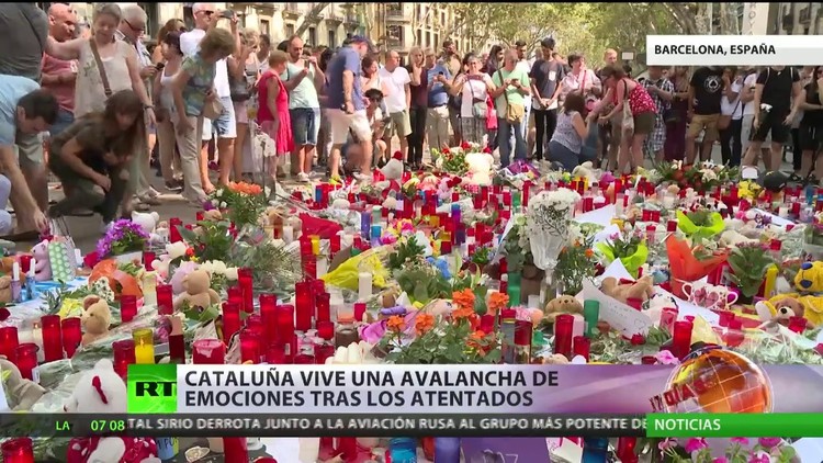 Barcelona vive una avalancha de emociones tras los atentados