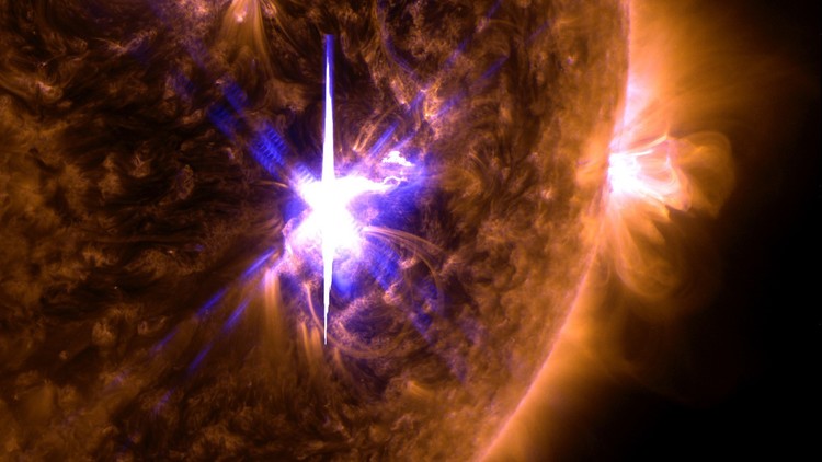 ¿Qué está pasando con el Sol? Se 'quema' el campo magnético de nuestro planeta