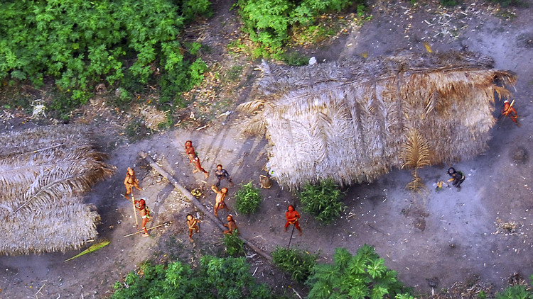 Mineros de oro brasileños "se jactaron" de matar a 10 indígenas de una tribu aislada 