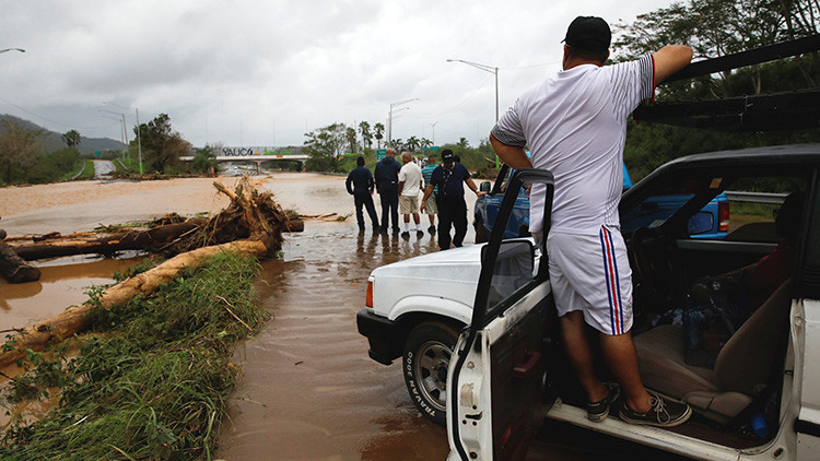 Situación de alto riesgo en Puerto Rico: Falla la presa de Guatajaca por el huracán María