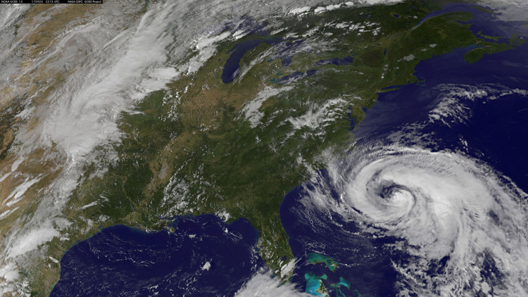 Imágenes satelitales revelan cómo el huracán María oscureció a Puerto Rico (FOTOS)