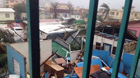 Irma destruyó o dañó el 70% de hogares en isla San Martín, que ahora se prepara para el huracán José