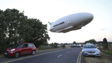 FOTOS: Se estrella el dirigible más grande del mundo