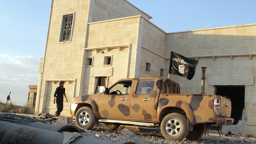 Aliados permiten a terroristas del Estado Islámico abandonar Raqa por exigencias de EE.UU.