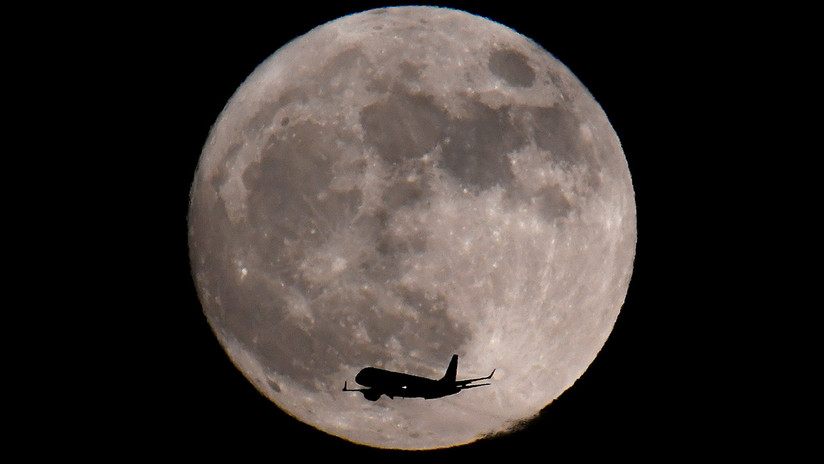 La 'Luna del Lobo': Así fue la noche en que la Luna se acercó casi 30.000 kilómetros a la Tierra
