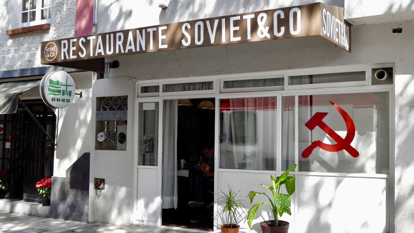 La vuelta a la URSS a través del paladar: El único restaurante soviético de Ciudad de México