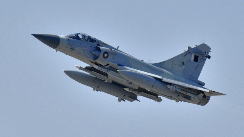 EAU: Cazas cataríes interceptan el segundo avión civil en un día