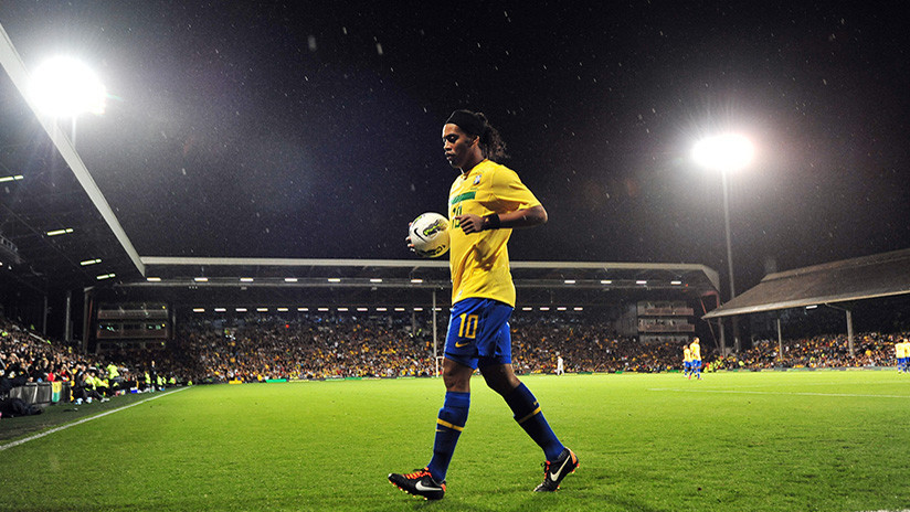 Ronaldinho escribe emotiva carta de agradecimiento tras anunciar su retiro del fútbol