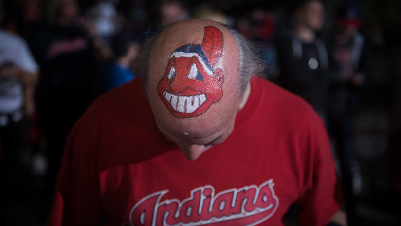Los Indios de Cleveland eliminan su logotipo "racista" y los nativos americanos reaccionan