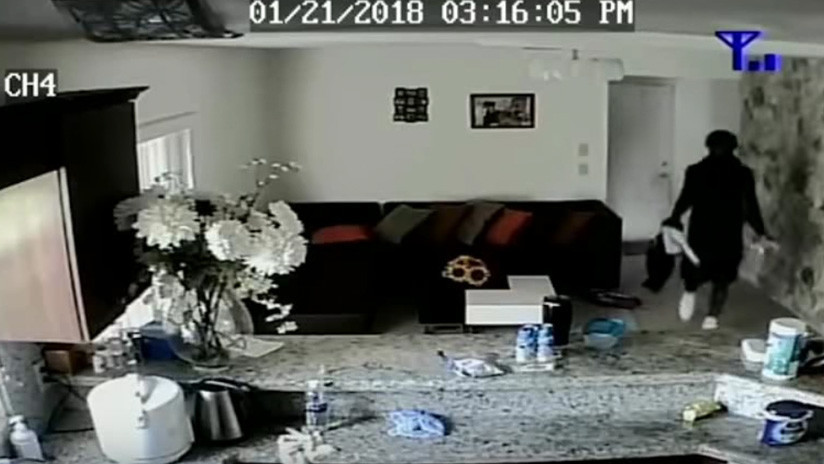 VIDEO: Ve en directo como entran a robar en su casa estando su hijo dentro
