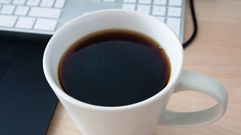 Por qué siempre deberías aceptar una taza de café en una entrevista laboral