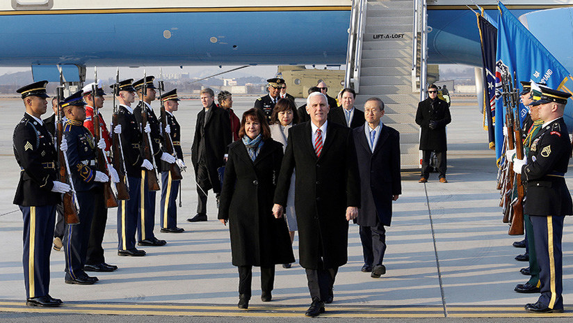 Mike Pence se marcha de la cena de los Juegos Olímpicos con líderes de las dos Coreas