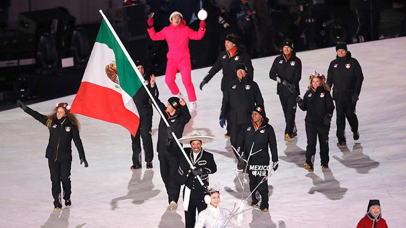 El equipo mexicano de esquí 'da la nota' en los JJ.OO. con su vistoso uniforme (FOTO)
