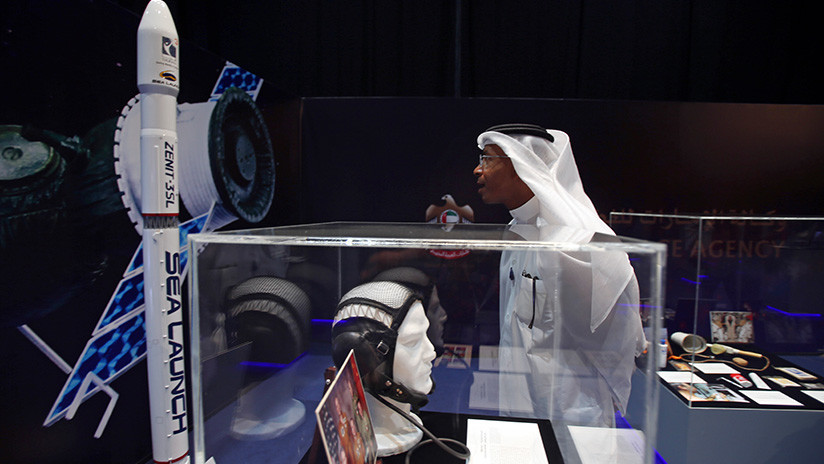 Emiratos Árabes presenta una sonda para el proyecto de colonización marciana