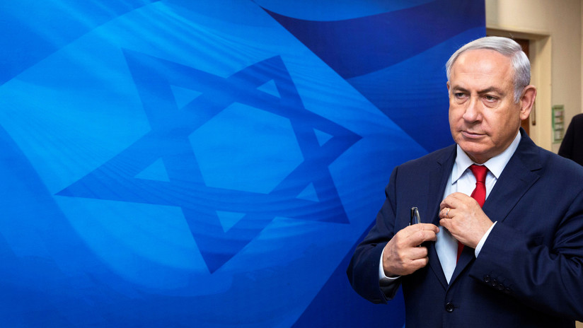 Netanyahu quiere mantenerse en el poder, a pesar de ser acusado de recibir sobornos