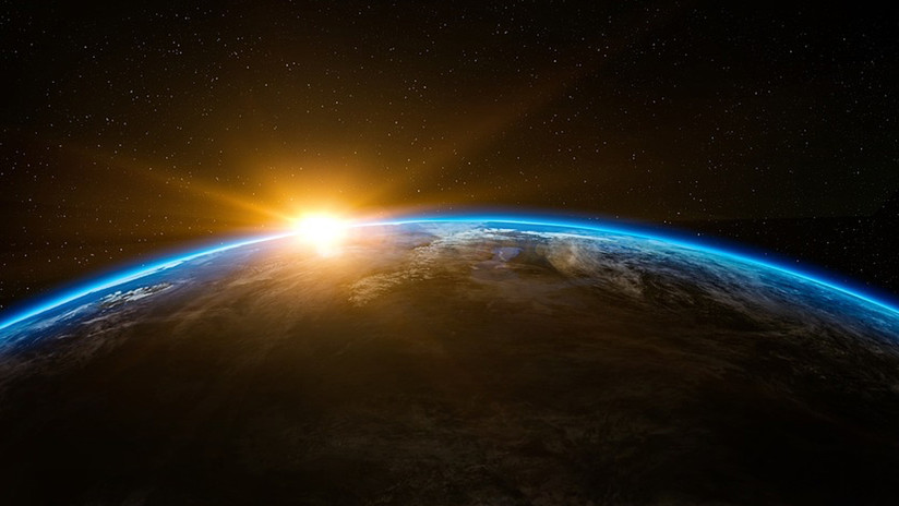 La Tierra a 60 millones de kilómetros: una nave espacial capta una imagen espectacular