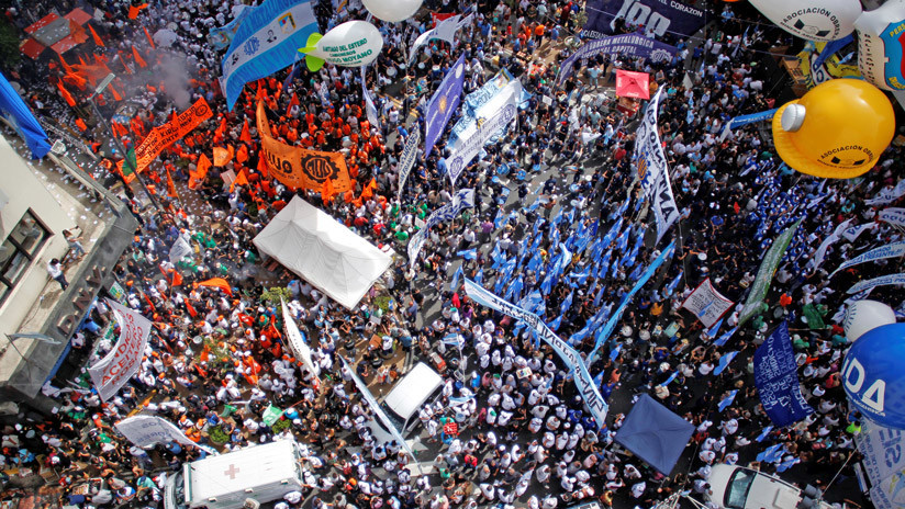 "Primera gran pulseada del 2018": Sindicatos argentinos toman las calles contra el gobierno de Macri
