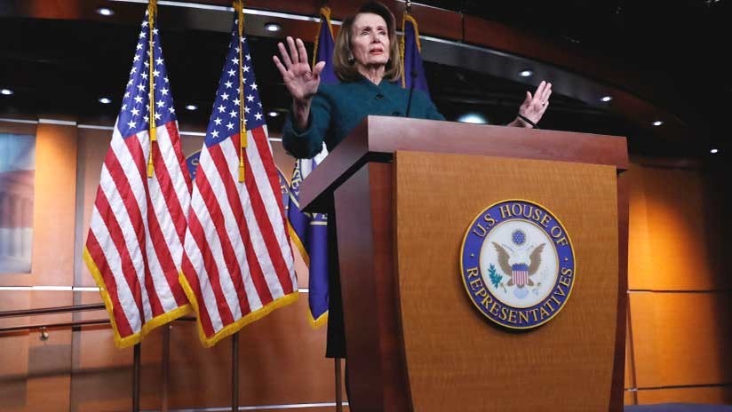 Una líder demócrata condena el arresto de inmigrantes sin papeles en EE.UU.